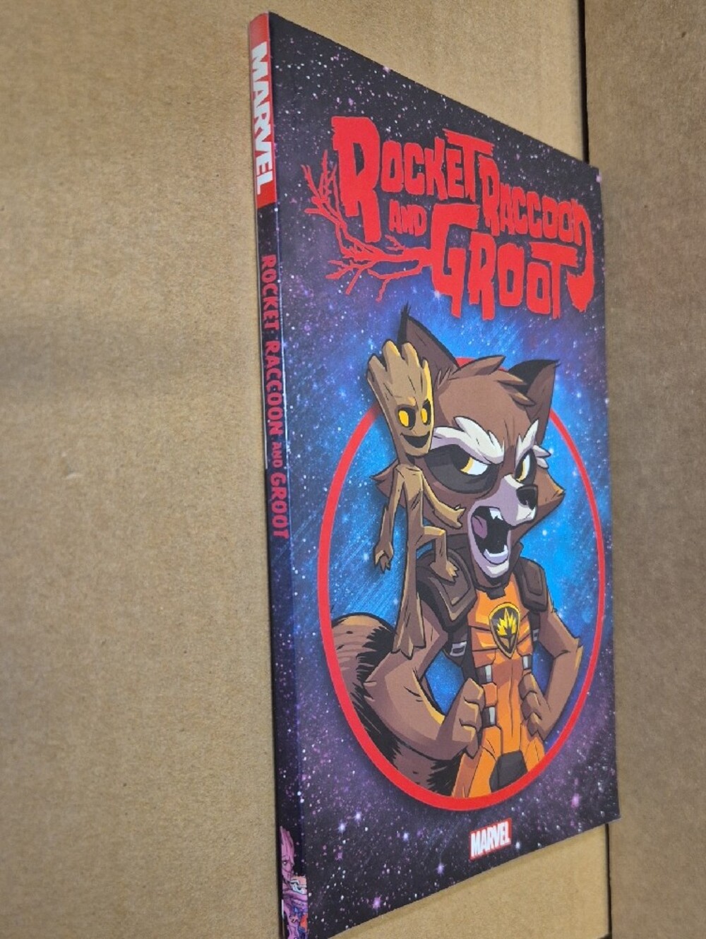 Marvel Rocket Raccoon & Groot - Picture 4 of 5